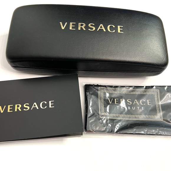 Versace Sun/Eyeglass Case - Picture 2 of 6